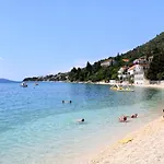 13681b Apartamento Gradac (Split-Dalmatia)